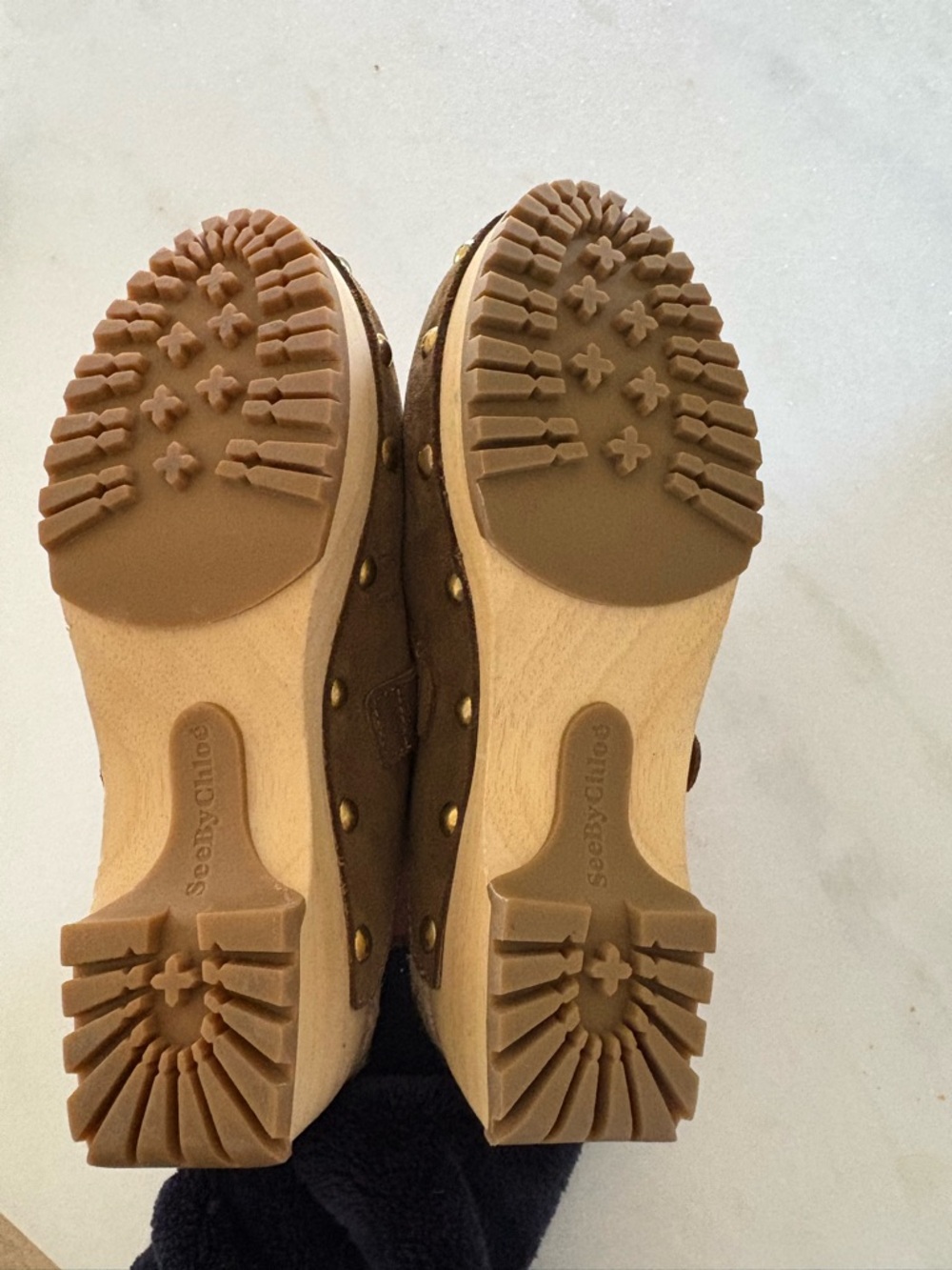 NEW See by Chloé
Suede Studded Accents Viviane Mules SIZE 7 - Picture 6 of 7